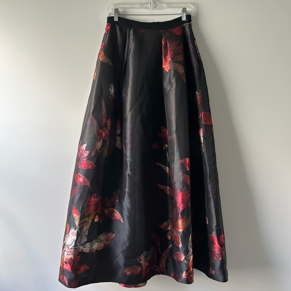 Unbranded black and dark floral printed maxi skirt